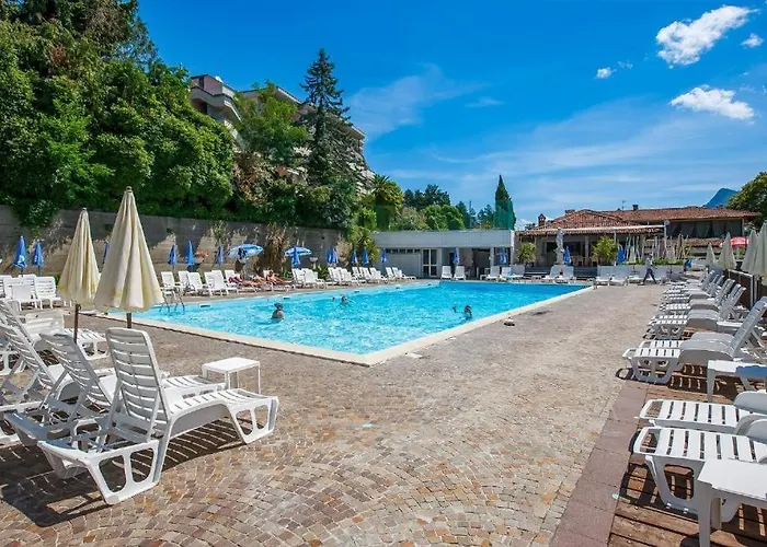 The Lookout Apartment *